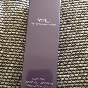 Tarte Creaseless Concealer